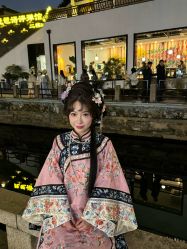 -一揽芳华汉服旗袍体验馆(拙政园店)