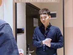-希岸·轻雅酒店(广州白鹅潭艺术中心花地湾地铁站店)