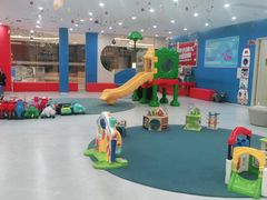 -美吉姆国际儿童发展中心(红谷滩绿地缤纷城中心)