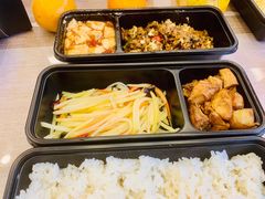 -上海可达汽车销售服务有限公司