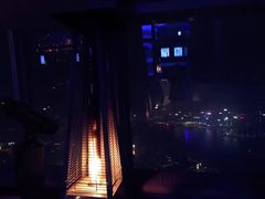 -OZONE 顶楼酒吧(香港丽思卡尔顿酒店)