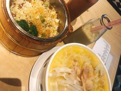 瑶柱叉烧炒饭-避风塘(百联东郊店)