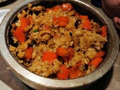 当红小炒肉石锅饭-新白鹿餐厅(金鹰新街口店)