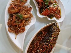 -覃记海鲜美食餐厅