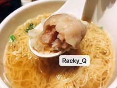 -新大咀港式茶餐厅(宝山万达店)