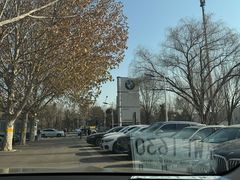 -北京京宝行宝马4S店(闵庄路店)