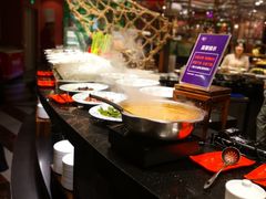 自助取餐区-四海一家自助餐(益田假日广场店)