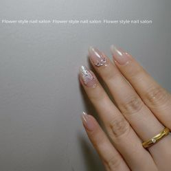 -花系美·美甲美睫精品店