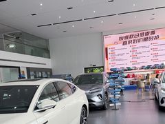 -比亚迪上海弘仁4S(杨浦店)