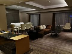 -青岛富力艾美酒店