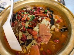 -汗腾格里·风味餐厅(新疆驻京办店)