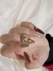 -荷茉里美甲美睫