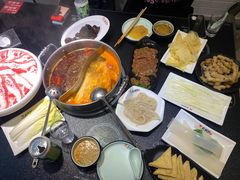 -红菇坊鲜汤火锅(淮河街店)