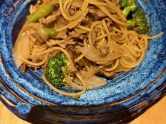 -POKEE VIA&Brunch·维娅(重庆来福士店)