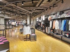 -NIKE品牌体验店(北京蓝色港湾店)