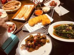 -聚汇三少·龙虾·中餐厅(莫邪路新天地店)