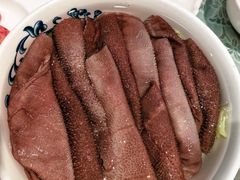 -小天鹅火锅·一线江景洪鼎旗舰店(洪崖洞店)