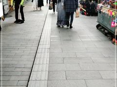 -城隍庙小礼品市场(福佑商厦福佑路店)