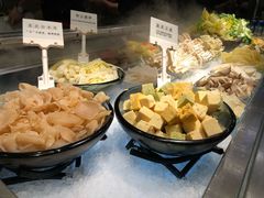 -成都你六姐·牛肉冒菜(城市集市合生汇店)