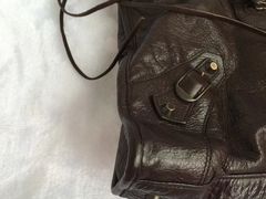 -爱革·洗衣改衣·洗鞋修鞋·洗包修包·奢侈品护理(宝地广场店)