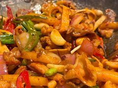 -富正毅三下锅(体育馆店)