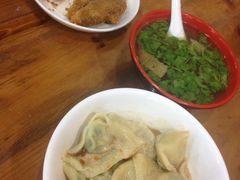 -潘国仙耳光馄饨(黄家阙路店)