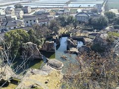 -伍山海滨石窟