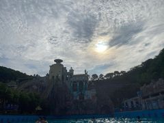 -平湖九龙山乐满地水上乐园