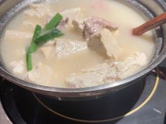 -吃饭皇帝大·土家民族菜(武陵源店)