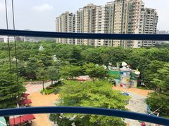 -史努比缤纷世界