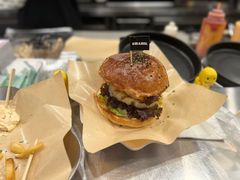 -shark burger·鲨鱼汉堡(交子大道店)