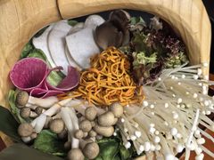 -捞王猪肚鸡火锅(昆山店)