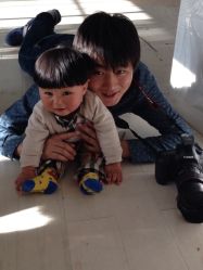 点击看大图 iphone_upload_pic-西瓜庄园儿童摄影