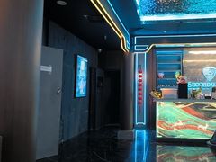 -屋有岛沉浸游戏旗舰店(中山公园店)
