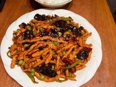 鱼香肉丝-張飛扒肉·龙江非遗(道外店)