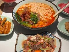 -鑫花溪牛肉米粉(凤凰街创始总店)