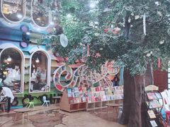 -钟书阁(松江泰晤士小镇店)