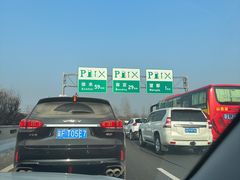 -藁城北服务区-停车场