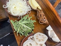 -正南齊北重庆老火锅(光华村直营店)
