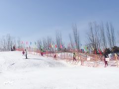 -北京亚布洛尼朝阳公园滑雪场