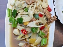 -华冠悠岚·庭院餐厅(青城后山店)