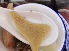 -蚝羊氣惠来羊肉火锅·高压锅生蚝