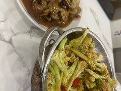 -江城燕子大排档(江汉路步行街店)