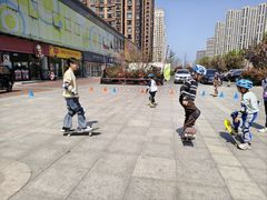 -利群海琴购物广场(商丘路店)