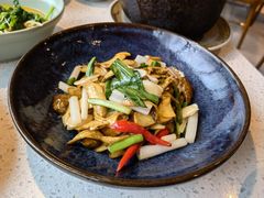 -半山腰·云南菜(侨福芳草地店)