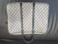 -小飞侠奢侈品回收 寄卖 养护(宝山宝龙广场店)