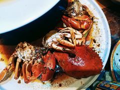 -臻鲜燕海鲜融合餐厅(金陵style店)