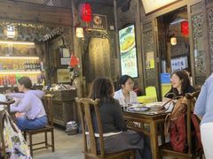 -缘来聚·徽菜名店(黄山宏村店)