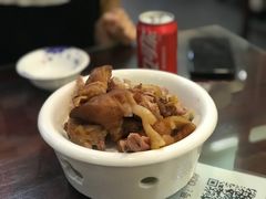 -老憨猪蹄(山大南路店)