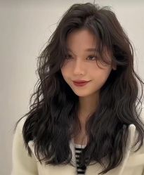 -丝语萱形象